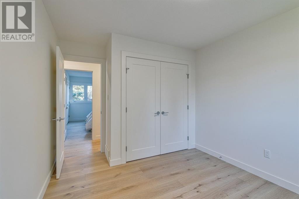 Single Family House for Sale in  Willowfern Drive SE Willow Park Calgary 