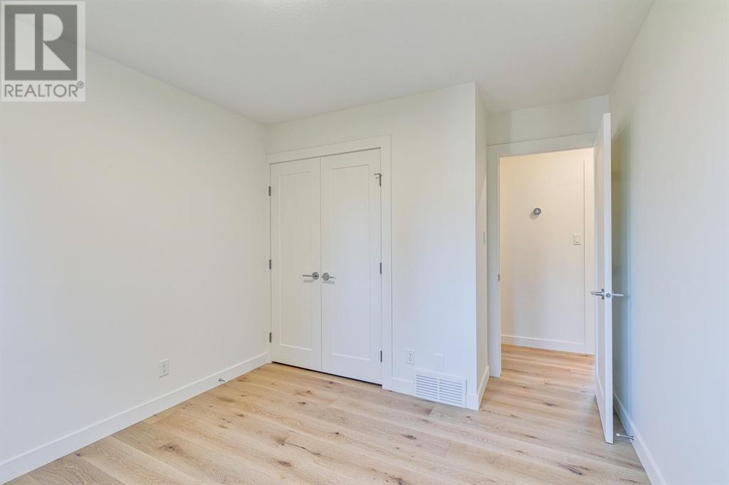 Single Family House for Sale in  Willowfern Drive SE Willow Park Calgary 