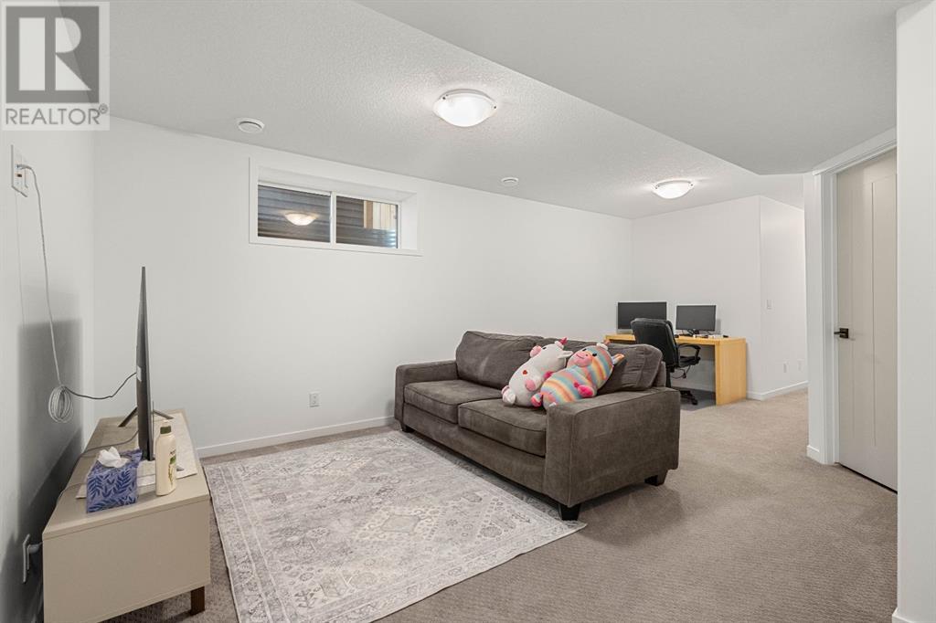 Single Family House for Sale in  Belmont Heath SW Belmont Calgary 