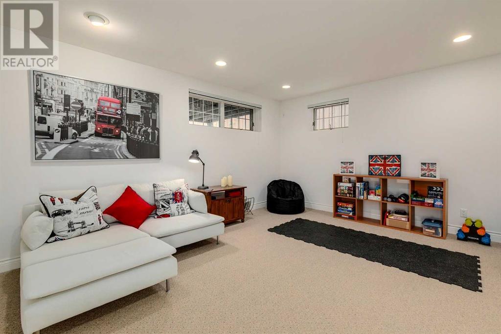 Single Family House for Sale in  Lansdowne Avenue SW Elbow Park Calgary 