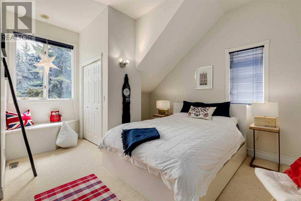 Single Family House for Sale in  Lansdowne Avenue SW Elbow Park Calgary 