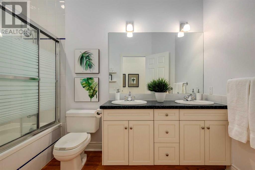 Single Family House for Sale in  Lansdowne Avenue SW Elbow Park Calgary 