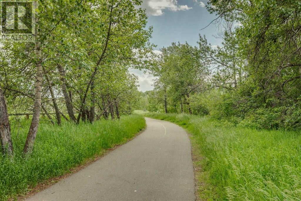 Single Family House for Sale in  Lansdowne Avenue SW Elbow Park Calgary 