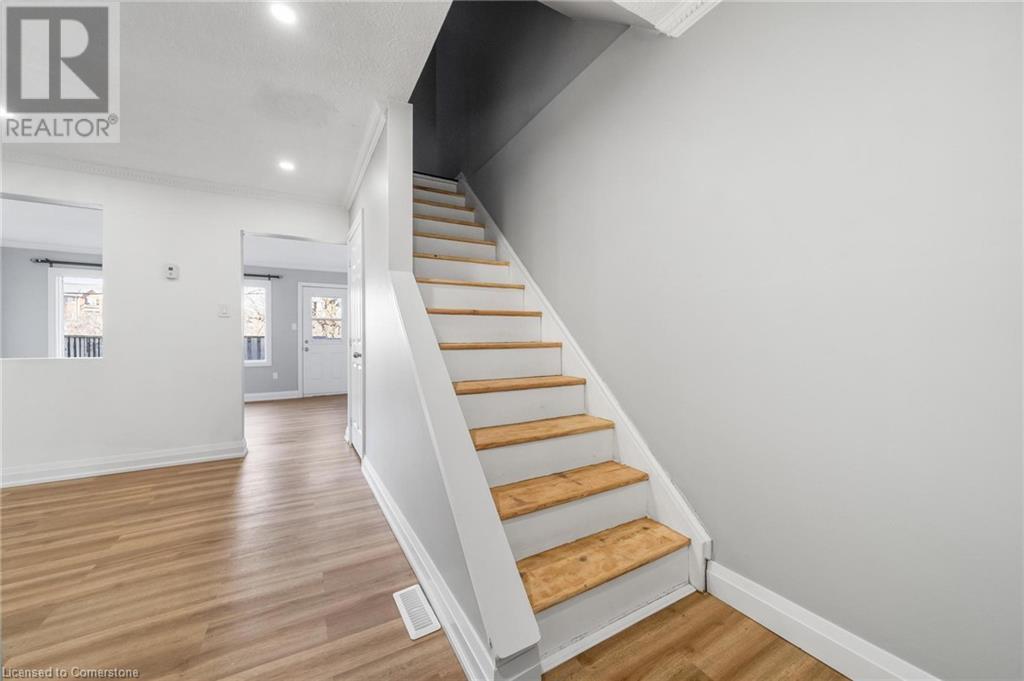 Photo 8 of 10 Angus Road Unit 17, Hamilton ON
