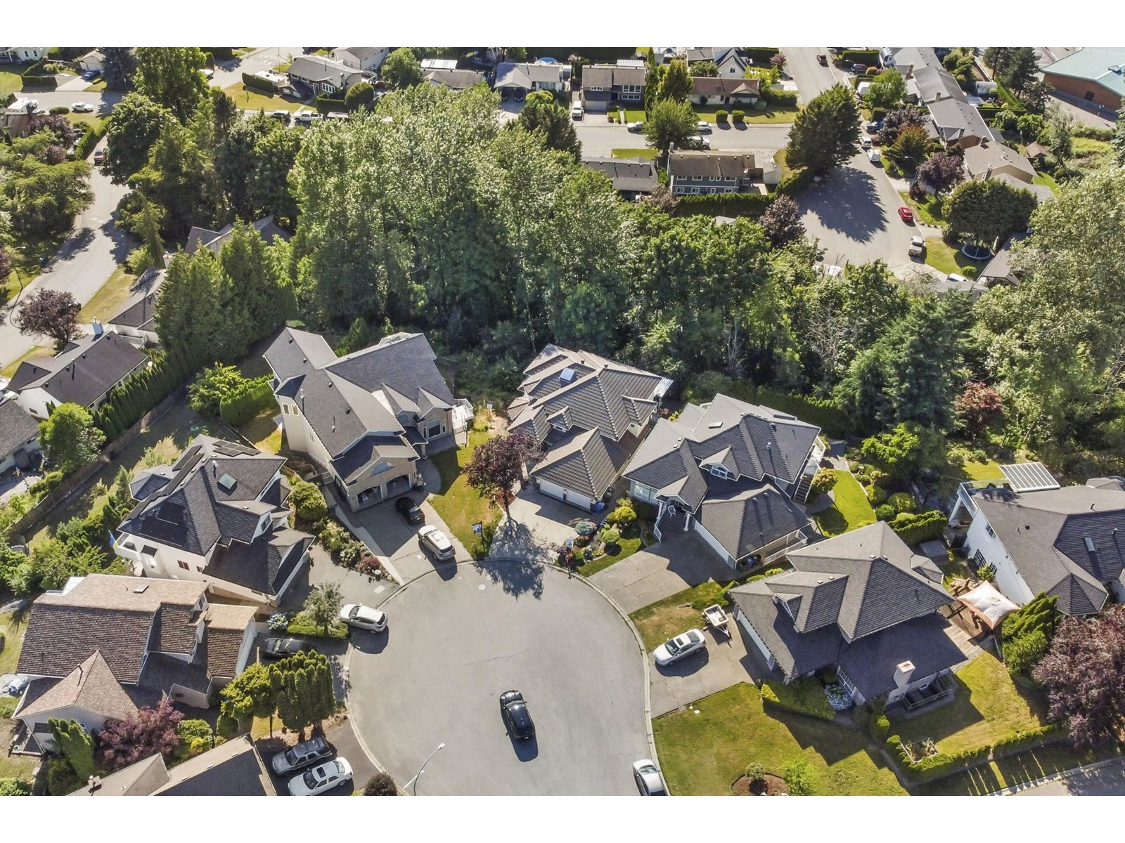 Photo 40 of 3737 Lethbridge Drive, Abbotsford BC