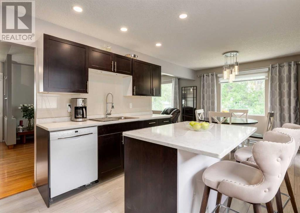 Single Family House Bungalow for Sale in   Street NE Mayland Heights Calgary 