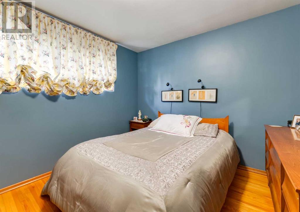 Single Family House Bungalow for Sale in   Street NE Mayland Heights Calgary 