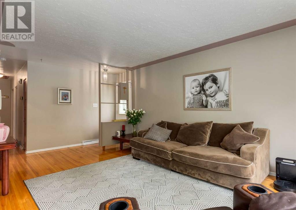 Single Family House Bungalow for Sale in   Street NE Mayland Heights Calgary 