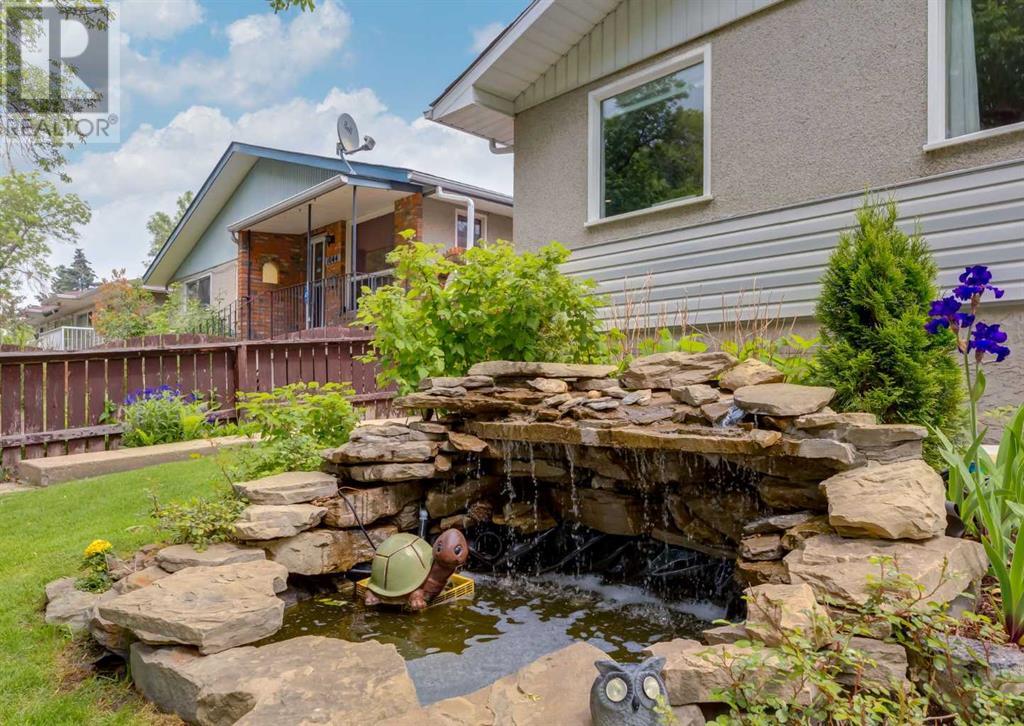 Single Family House Bungalow for Sale in   Street NE Mayland Heights Calgary 