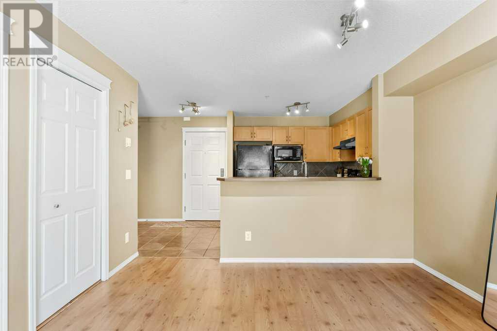 Single Family House for Sale in   Panamount Drive NW Panorama Hills Calgary 