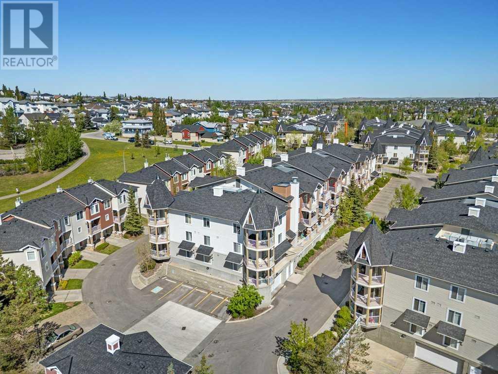 Single Family House for Sale in   Panamount Drive NW Panorama Hills Calgary 