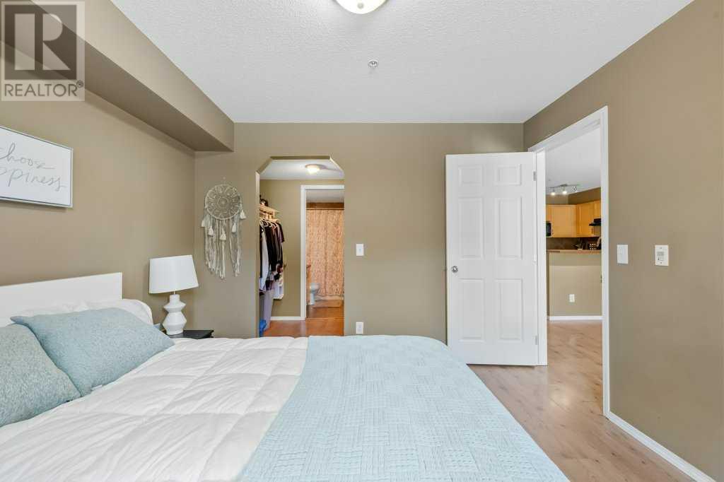 Single Family House for Sale in   Panamount Drive NW Panorama Hills Calgary 