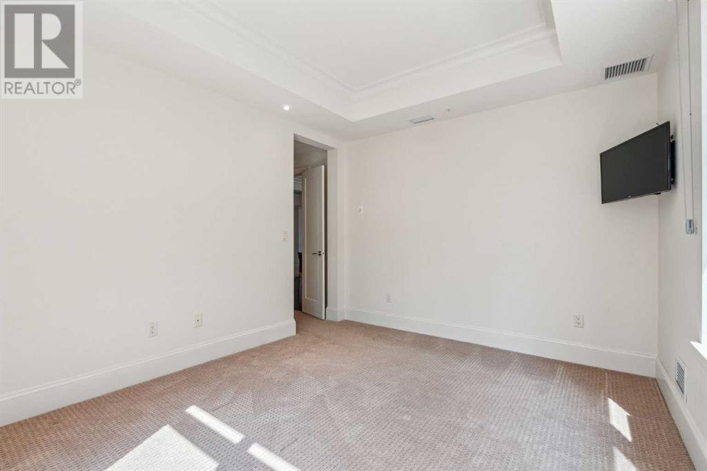 Single Family House for Sale in   Quarry Way SE Douglasdale/Glen Calgary 
