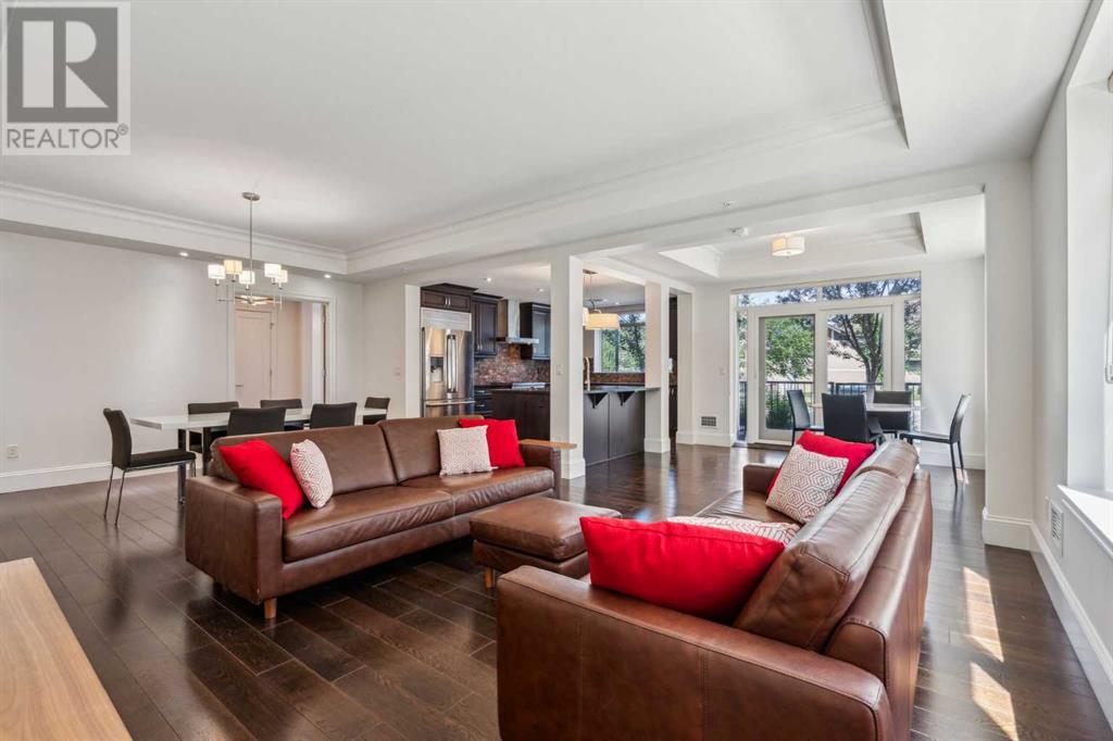 Single Family House for Sale in   Quarry Way SE Douglasdale/Glen Calgary 