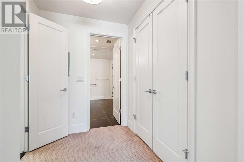 Single Family House for Sale in   Quarry Way SE Douglasdale/Glen Calgary 