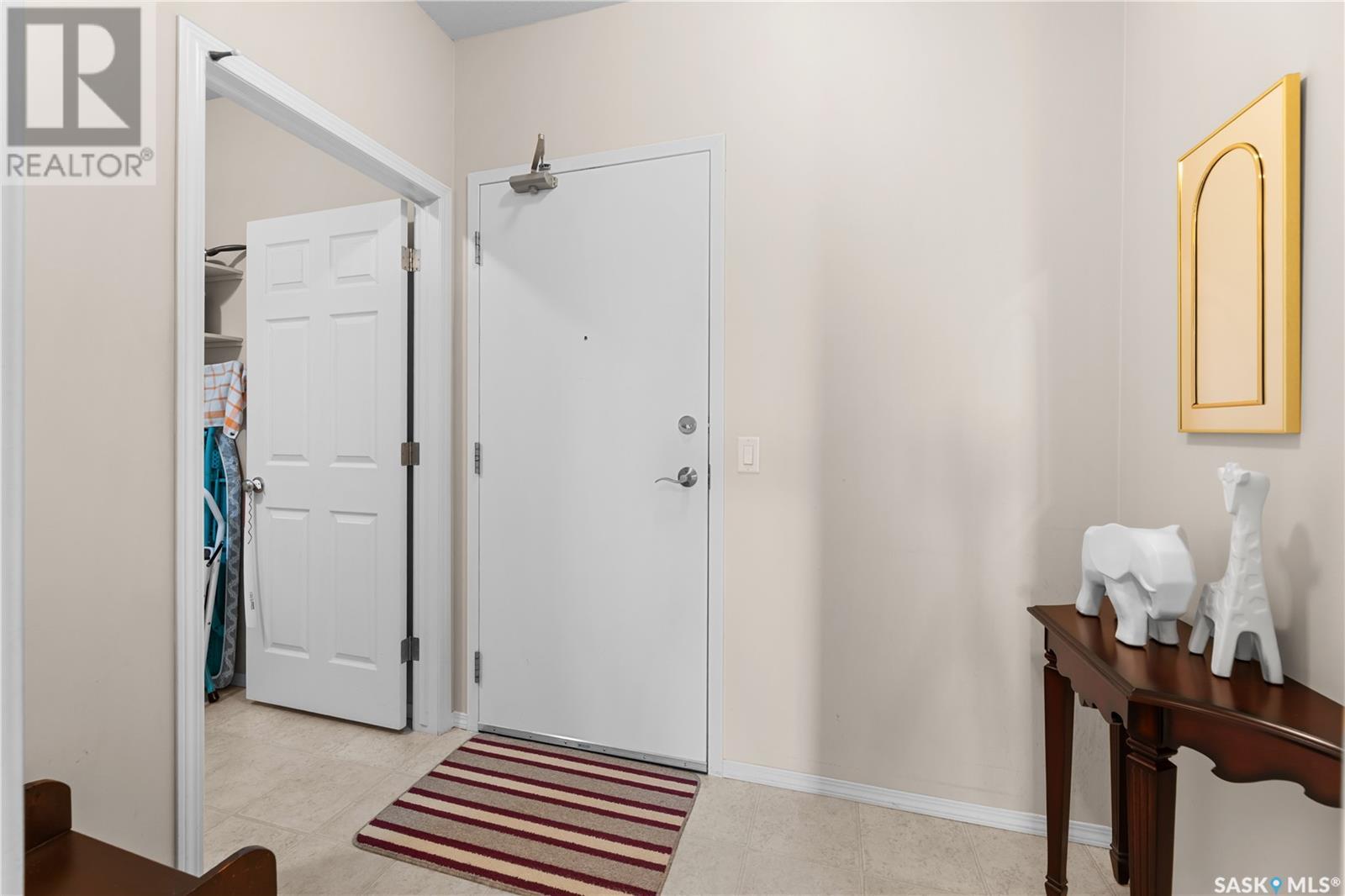 Single Family House High rise for Sale in   Nelson ROAD Saskatoon 