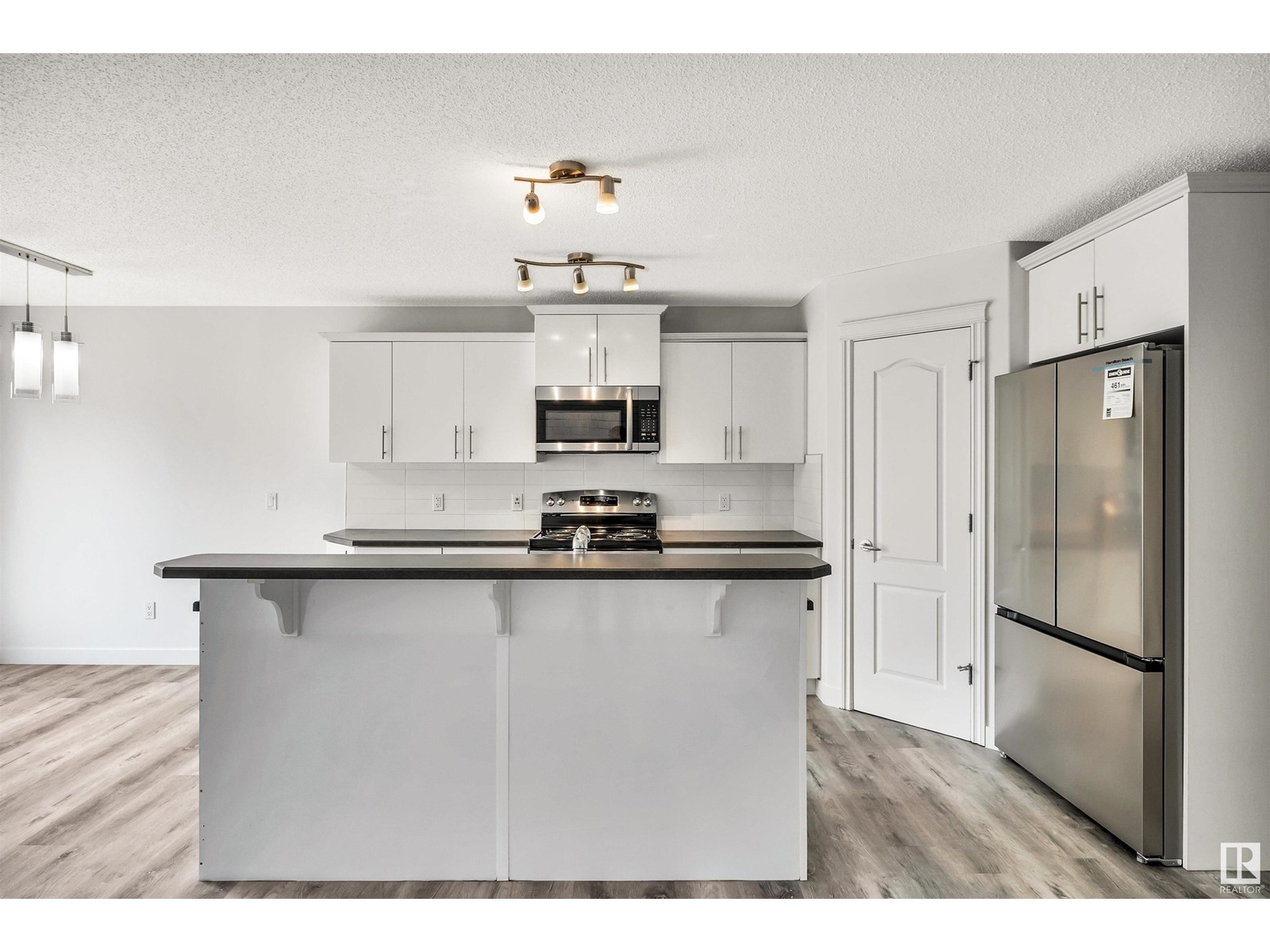 Photo 13 of 17129 7 A Av Sw, Edmonton AB
