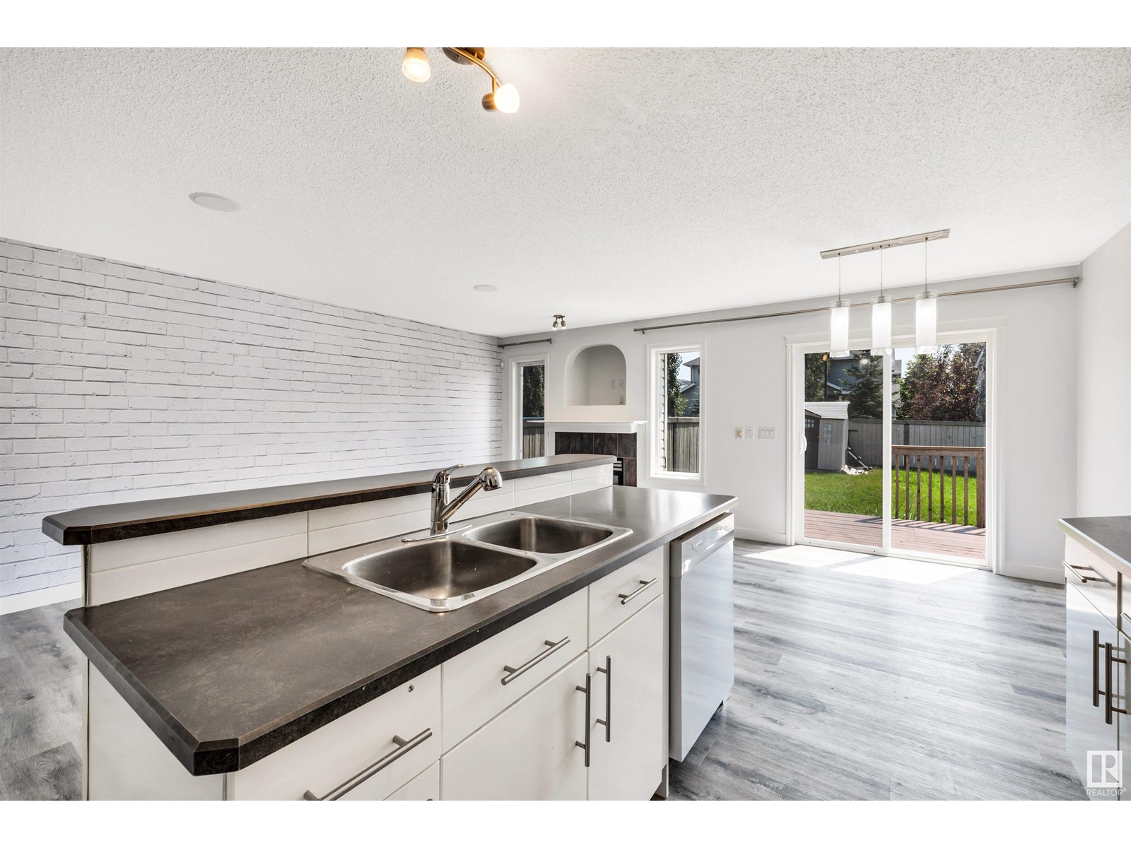 Photo 16 of 17129 7 A Av Sw, Edmonton AB