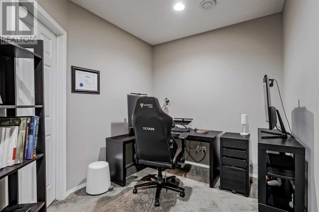 Single Family House for Sale in  Chaparral Ridge Circle SE Chaparral Calgary 