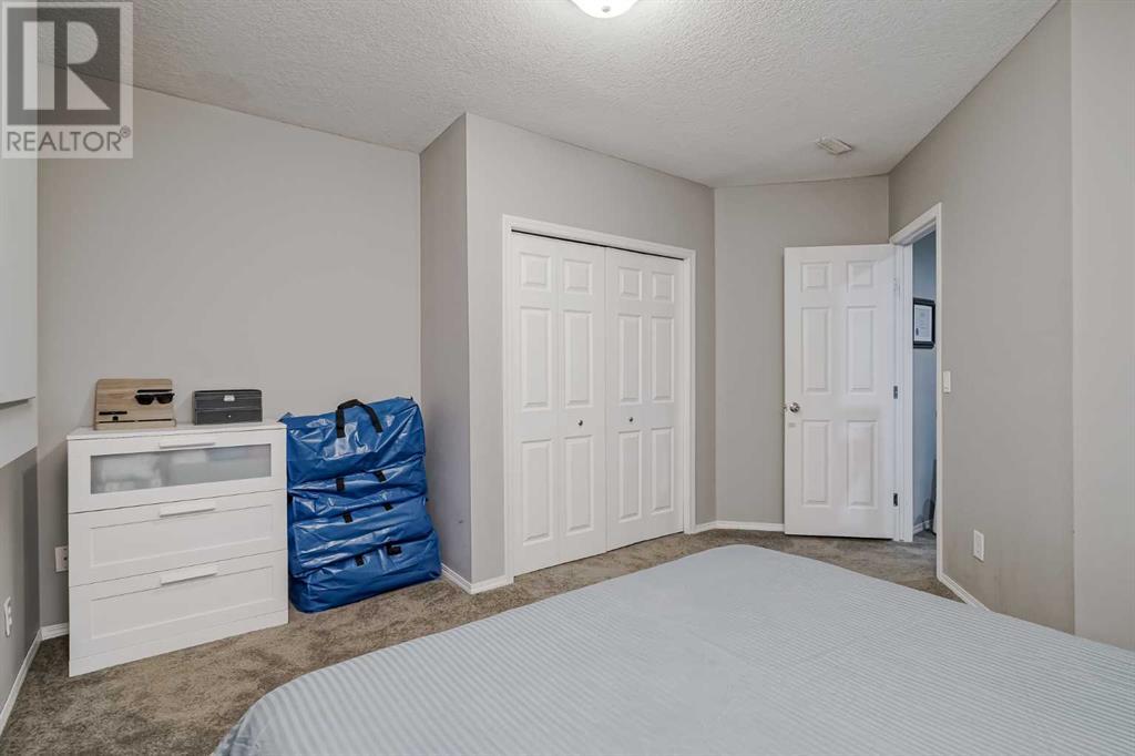 Single Family House for Sale in  Chaparral Ridge Circle SE Chaparral Calgary 