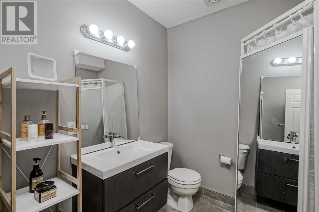 Single Family House for Sale in  Chaparral Ridge Circle SE Chaparral Calgary 