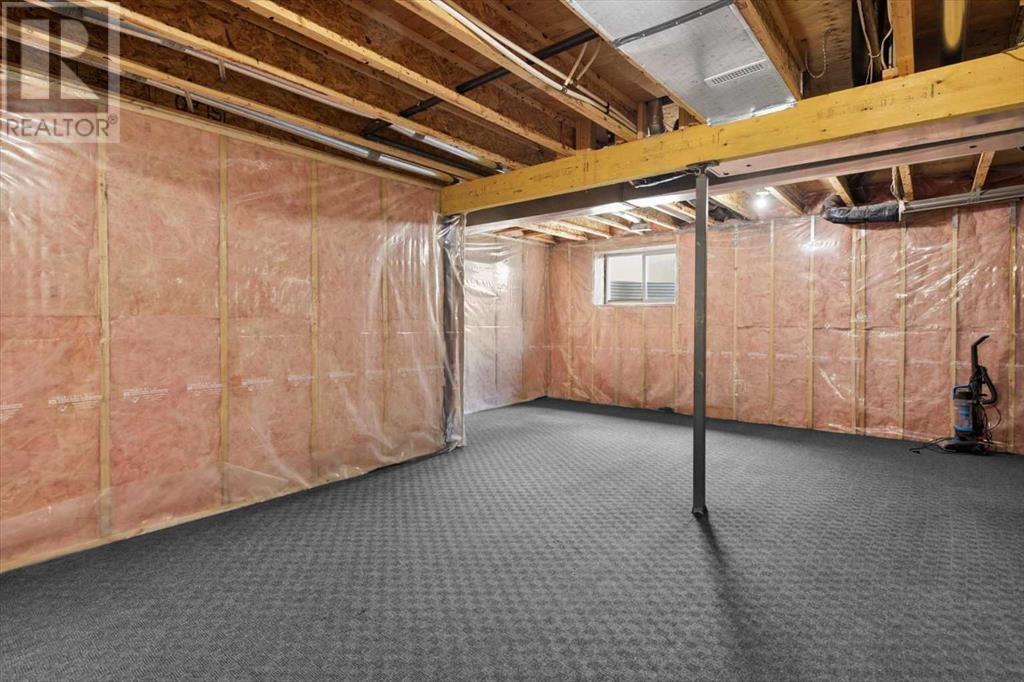 Single Family House for Sale in  Royal Birch Mount NW Royal Oak Calgary 
