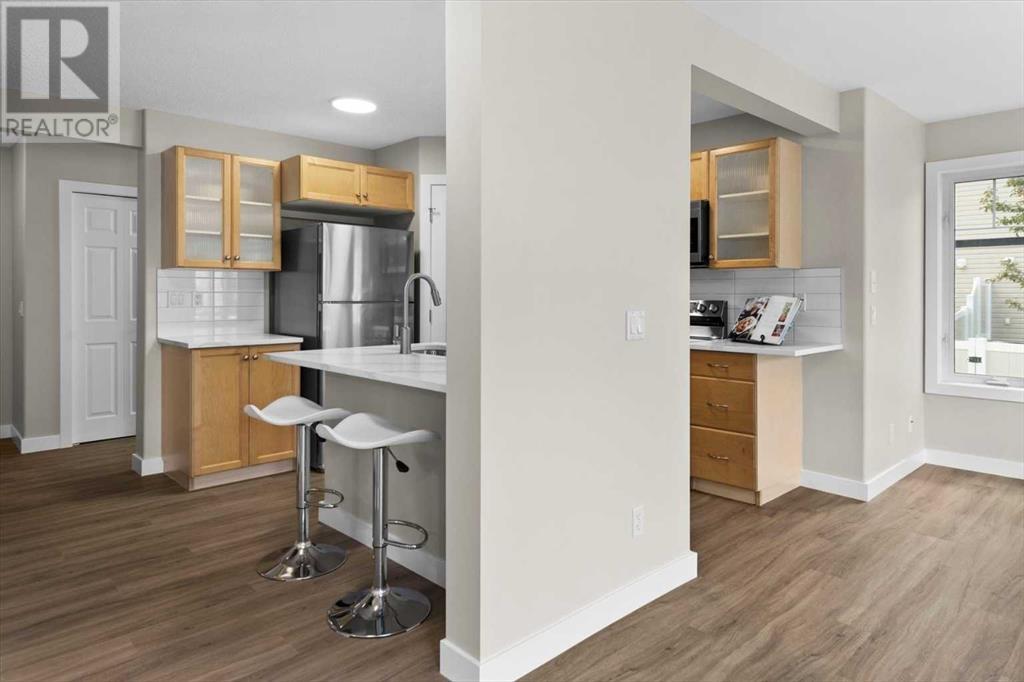 Single Family House for Sale in  Royal Birch Mount NW Royal Oak Calgary 