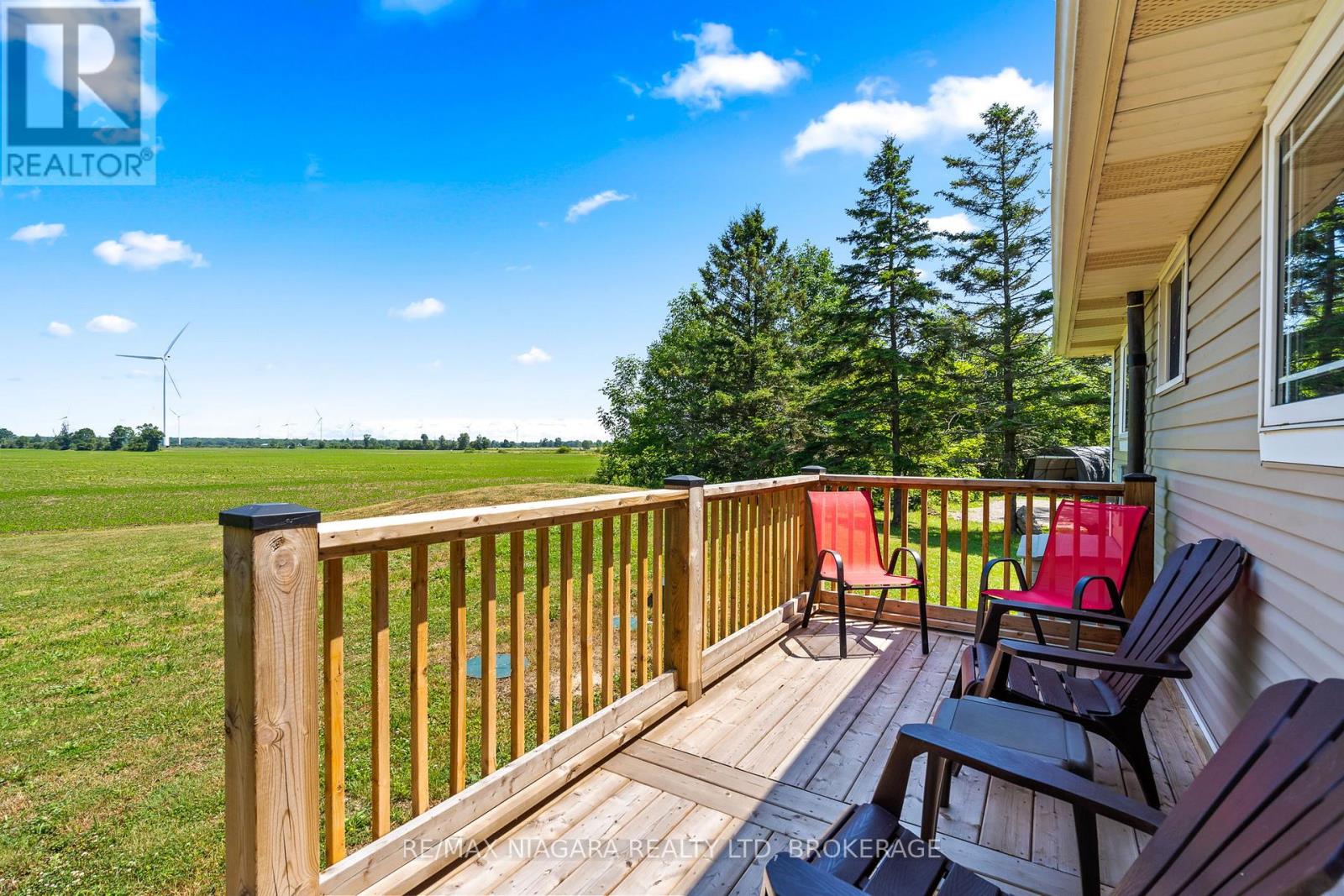 Photo 11 of 45 Erie Heights Line, Haldimand ON