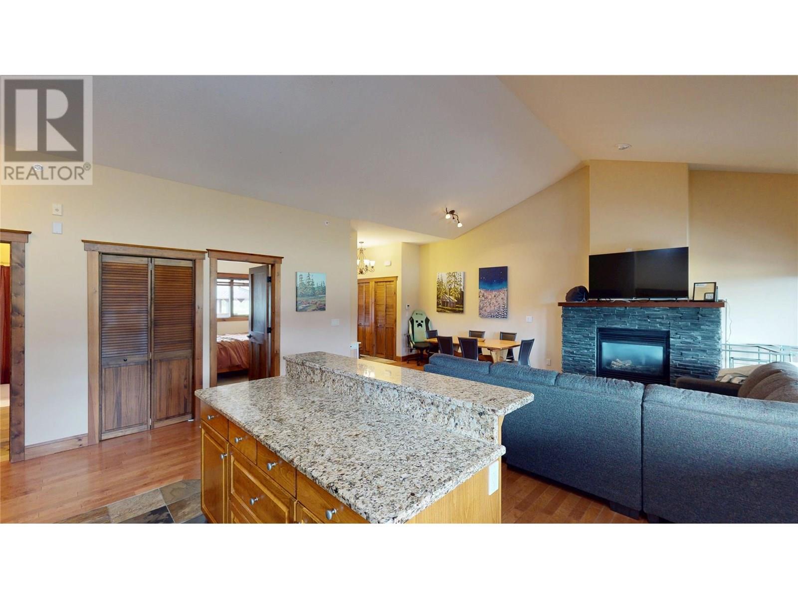 1301 GERRY SORENSEN Way Unit# 9, Kimberley