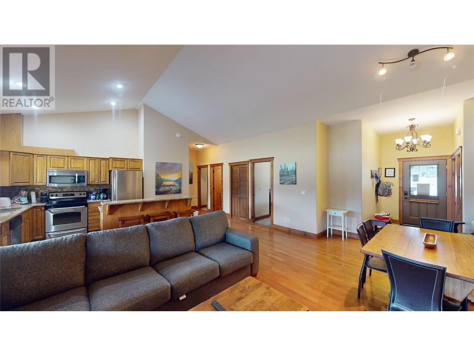 1301 GERRY SORENSEN Way Unit# 9, Kimberley