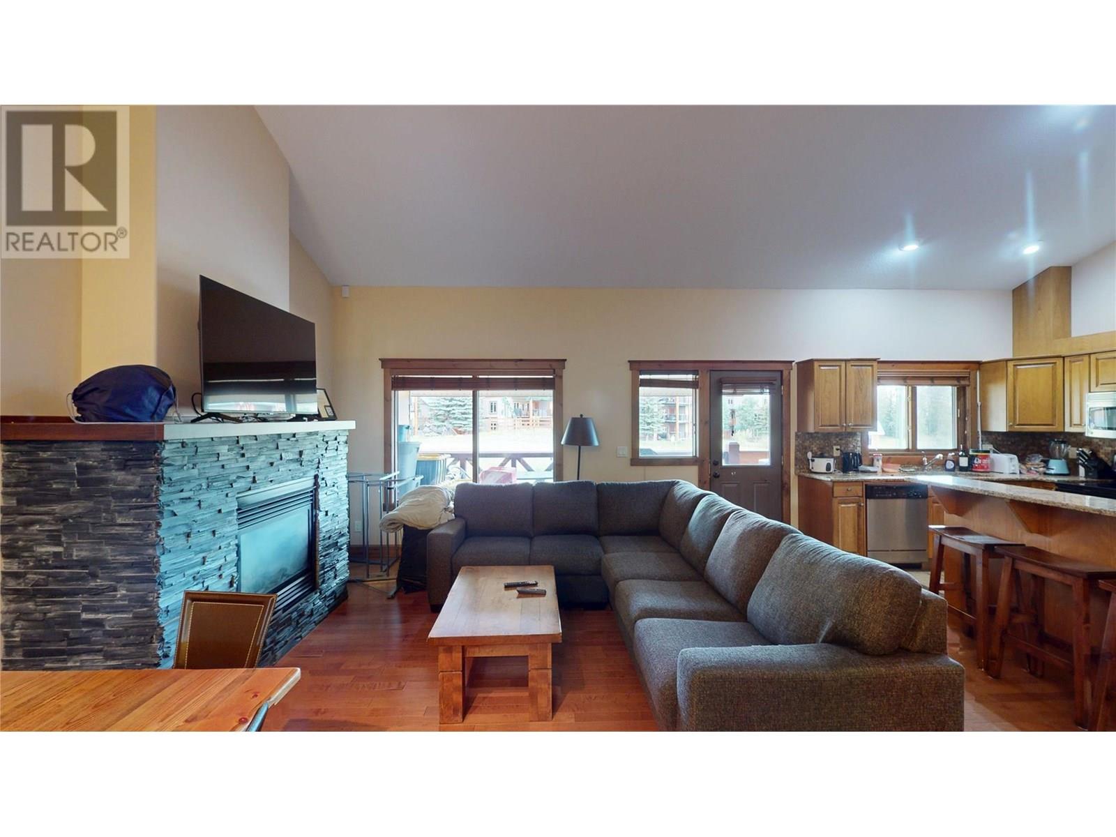 1301 GERRY SORENSEN Way Unit# 9, Kimberley