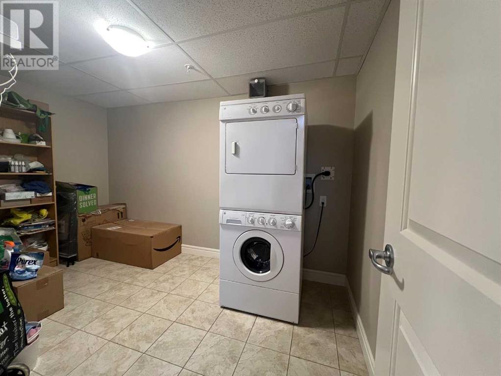 Single Family House for Sale in   Fish Creek Boulevard SW Evergreen Calgary 