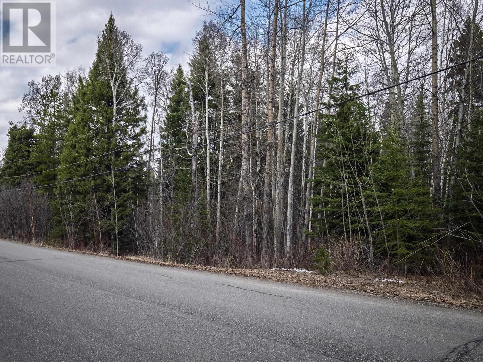 Photo 3 of 9048 Hilltop Road, Prince George BC