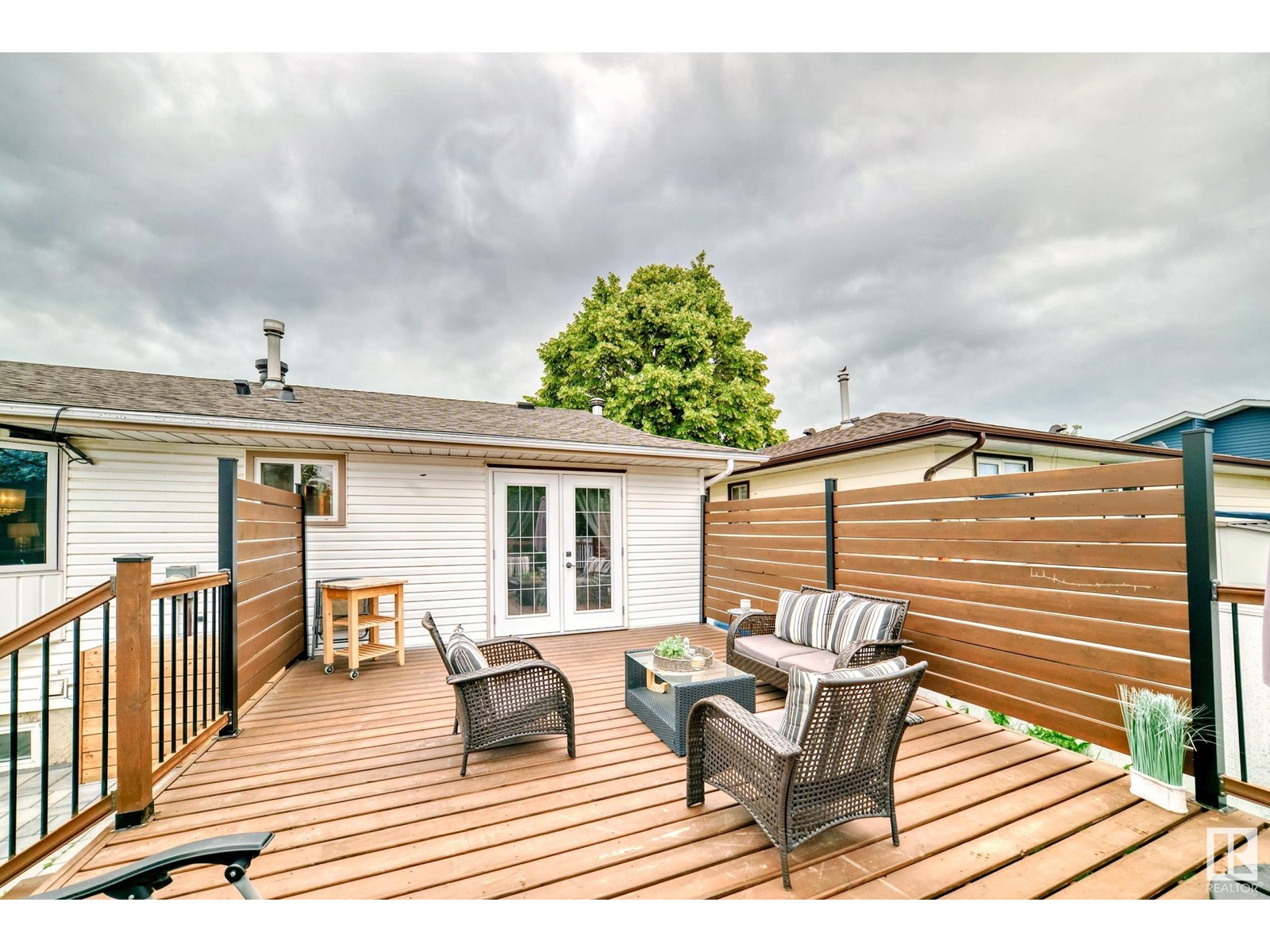 Photo 12 of 352 Huffman Cr Nw, Edmonton AB
