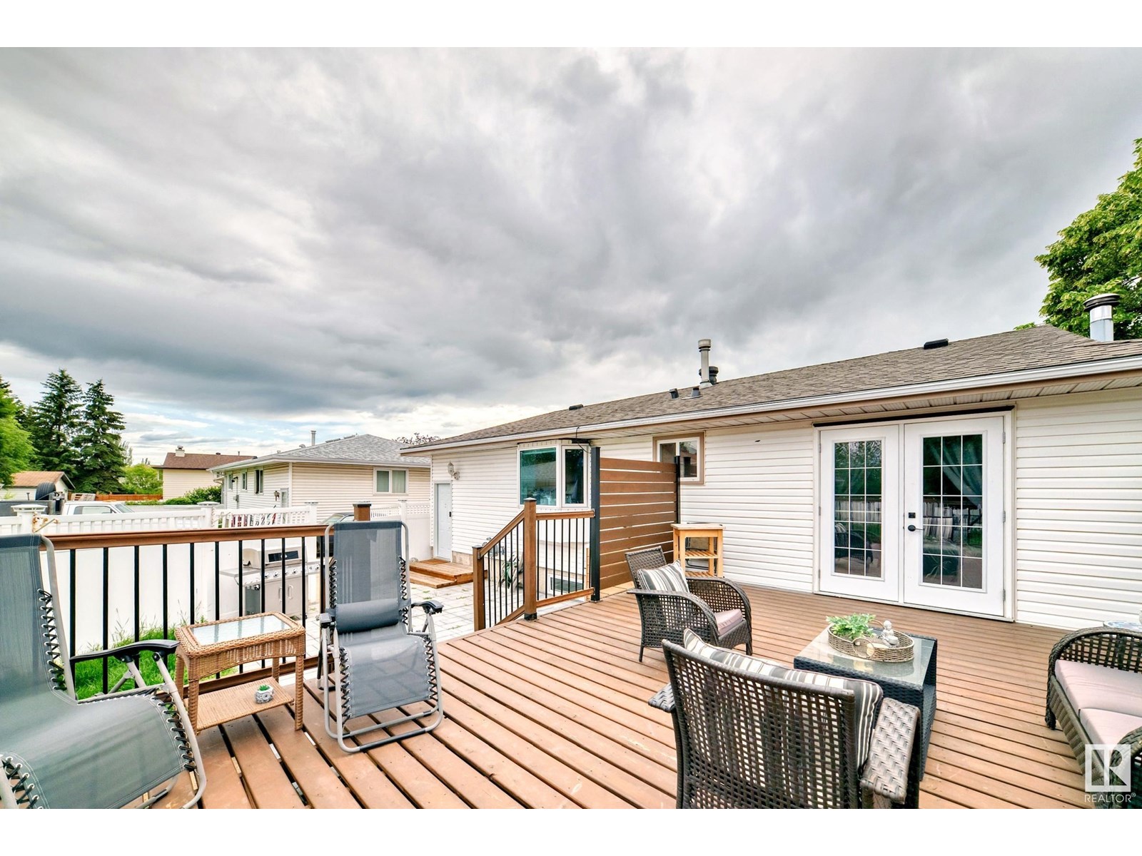 Photo 13 of 352 Huffman Cr Nw, Edmonton AB