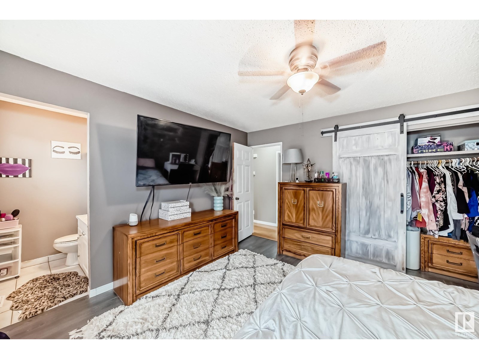 Photo 14 of 352 Huffman Cr Nw, Edmonton AB