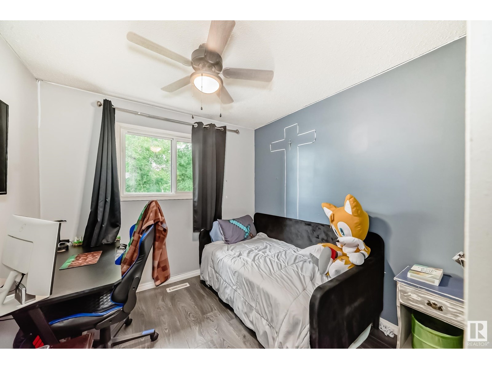 Photo 19 of 352 Huffman Cr Nw, Edmonton AB