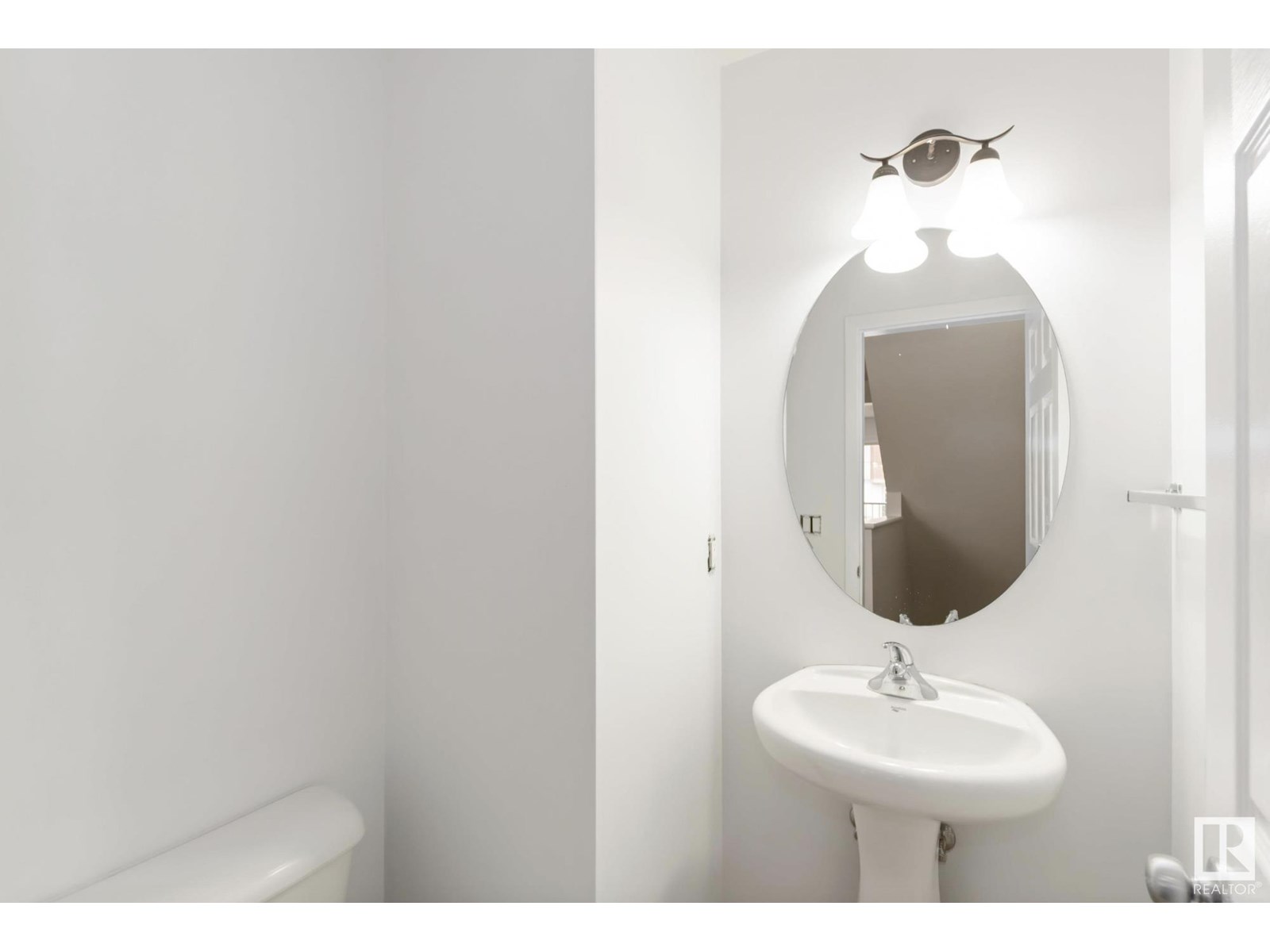 #34 3751 12 STREET NW - Image 15