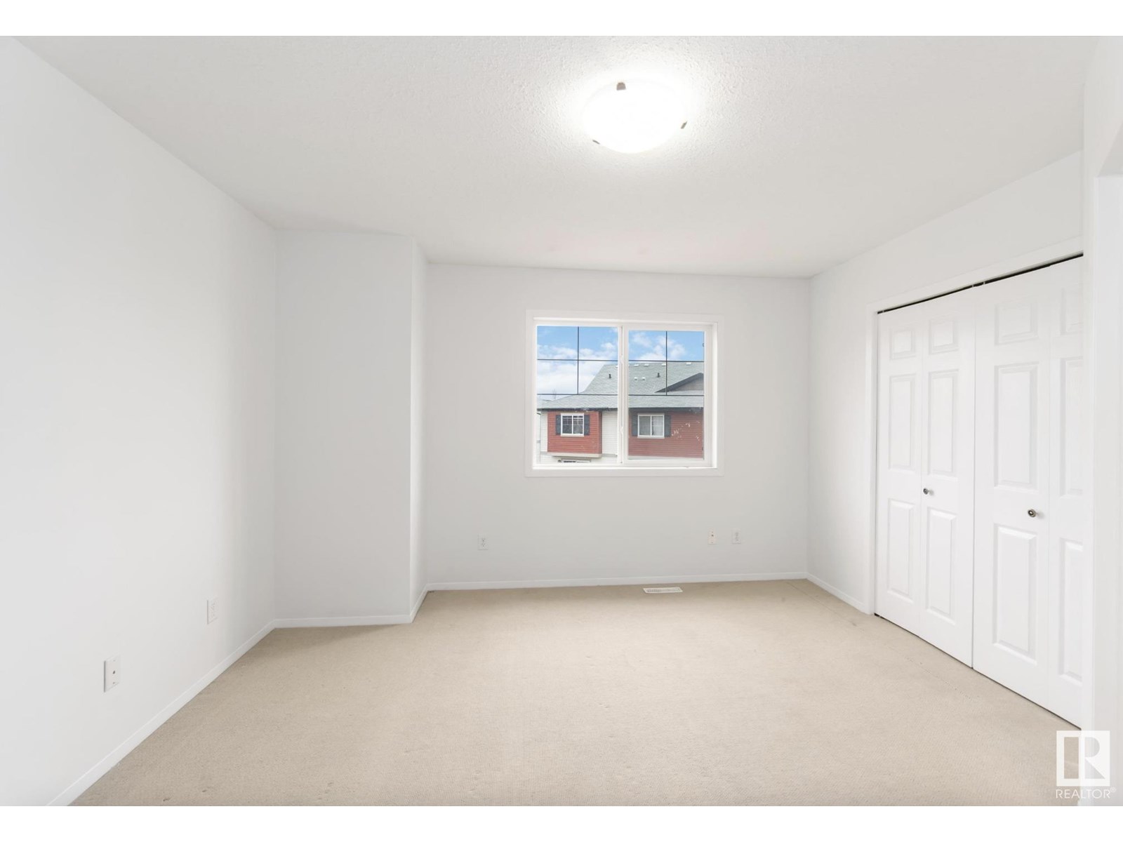 #34 3751 12 STREET NW - Image 27