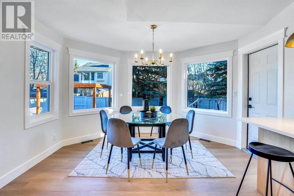 Single Family House for Sale in  Edgepark Way NW Edgemont Calgary 