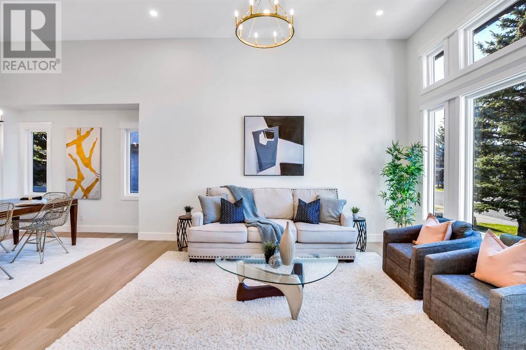 Single Family House for Sale in  Edgepark Way NW Edgemont Calgary 