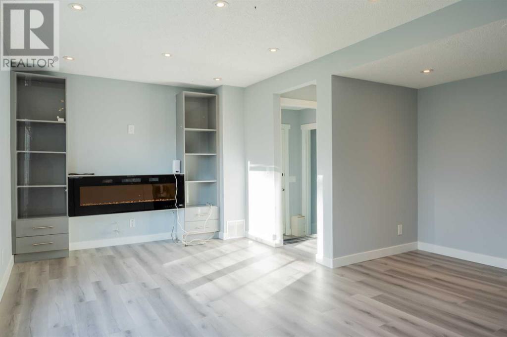 Single Family House for Sale in  Castlebrook Road NE Castleridge Calgary 