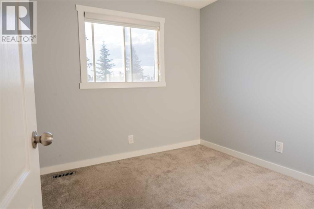 Single Family House for Sale in  Castlebrook Road NE Castleridge Calgary 