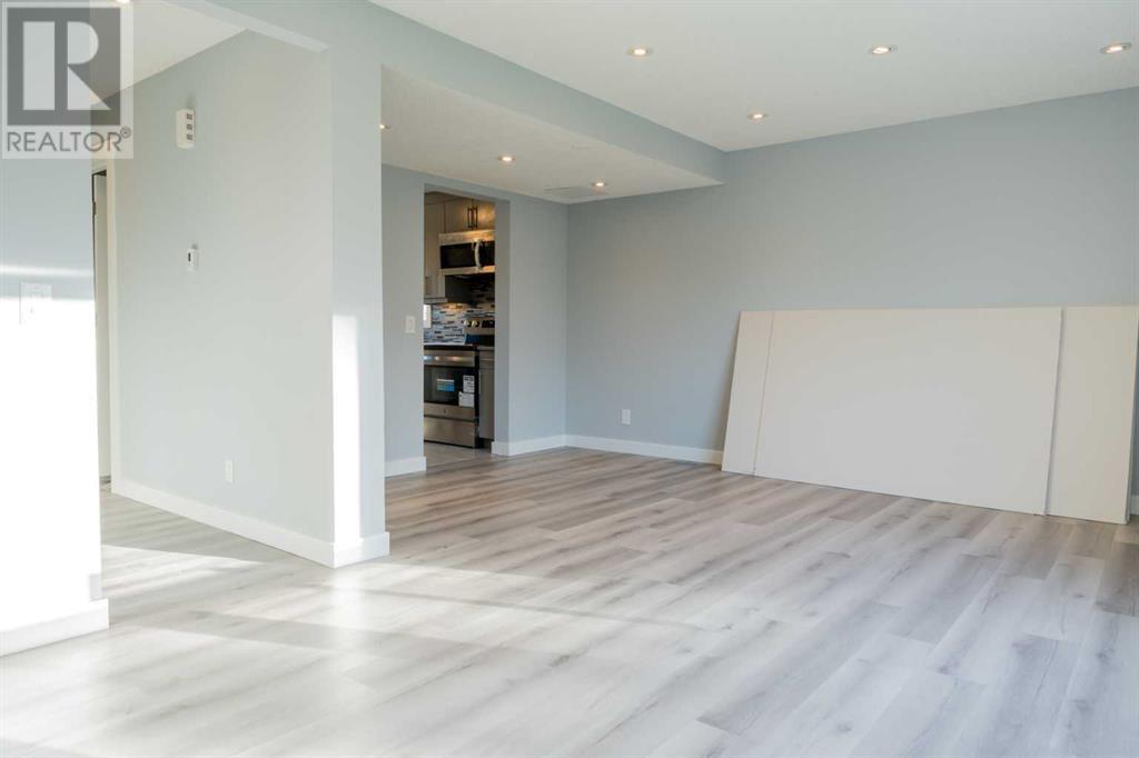 Single Family House for Sale in  Castlebrook Road NE Castleridge Calgary 
