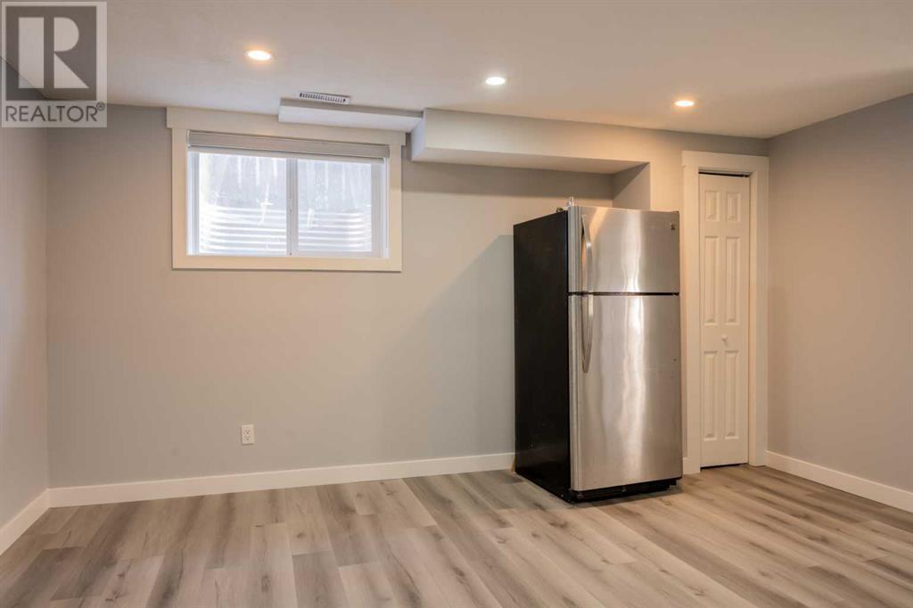 Single Family House for Sale in  Castlebrook Road NE Castleridge Calgary 