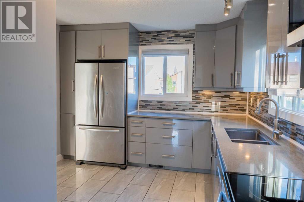 Single Family House for Sale in  Castlebrook Road NE Castleridge Calgary 