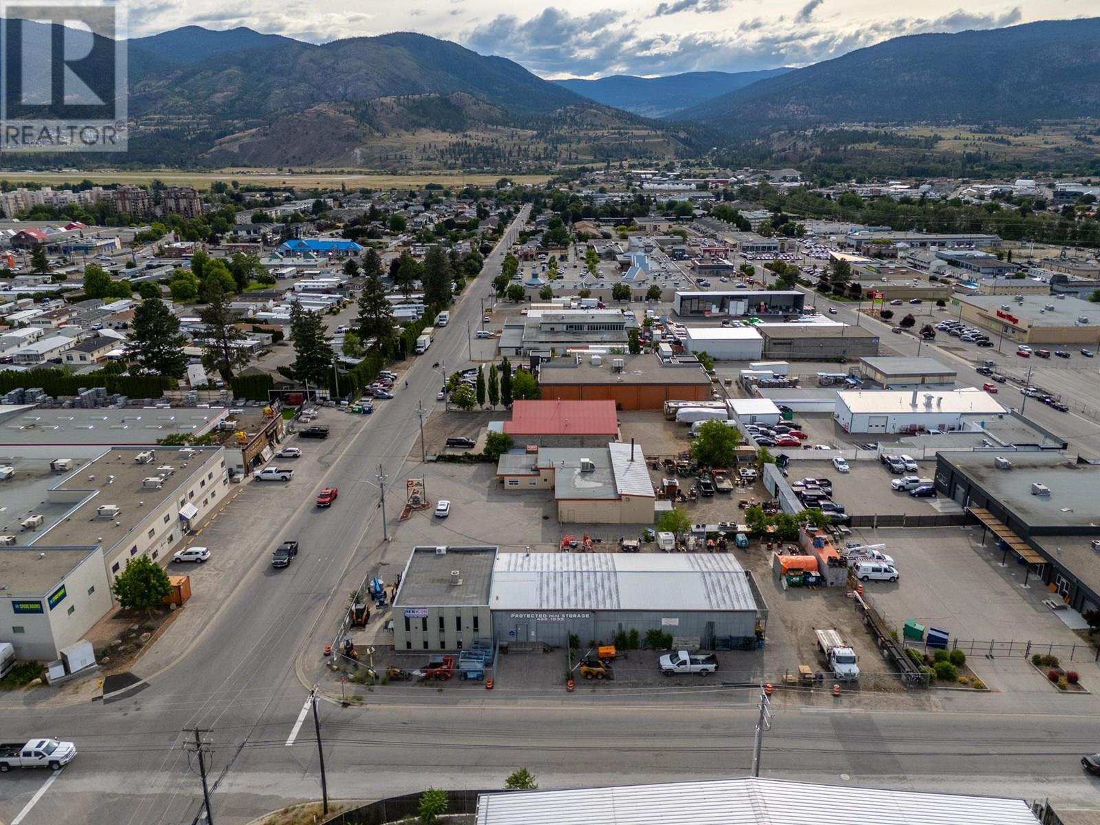  275 Okanagan Avenue East, Penticton
