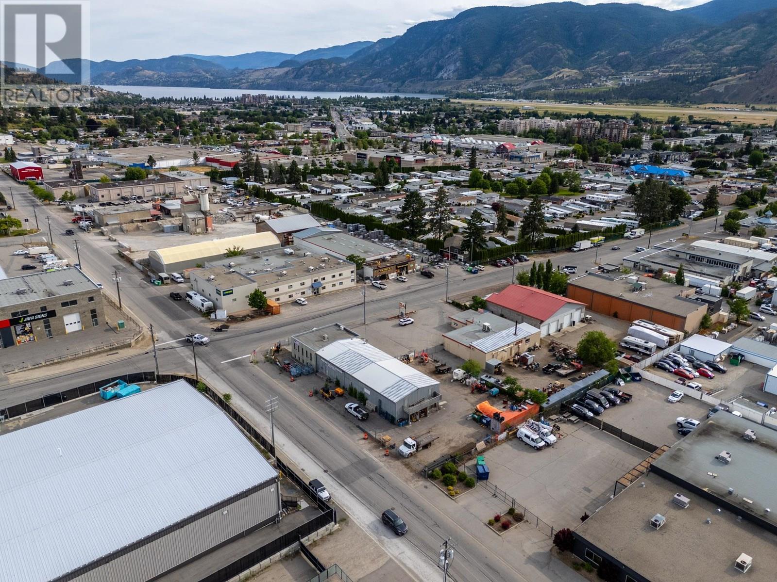  275 Okanagan Avenue East, Penticton