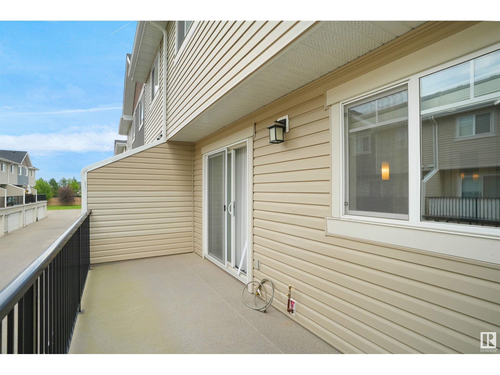 Photo 43 of 33 9535 217 St Nw, Edmonton AB