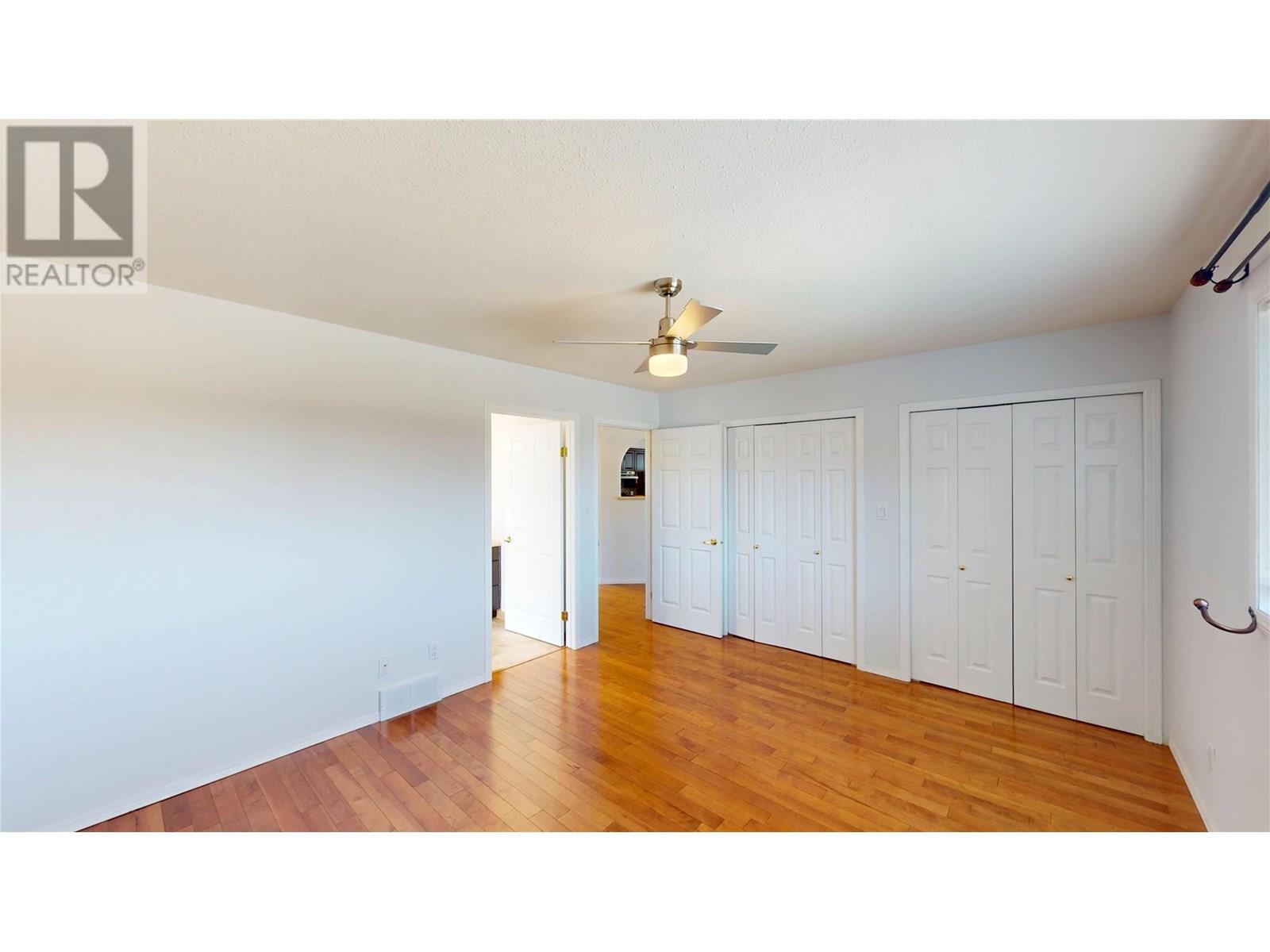100 16th Street S, Cranbrook